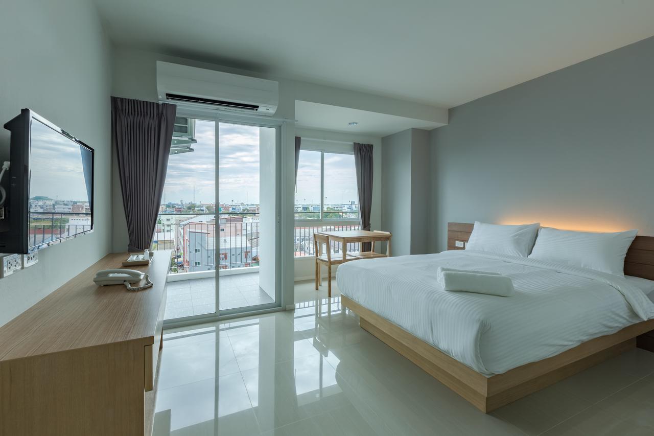 Thongchen Residence Samut Sakhon Екстериор снимка
